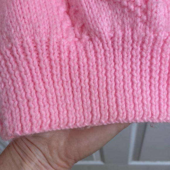Girl’s Pink Hand Made Cable Knit Sweater Size 10-12 Winter Classic - Picture 4 of 5